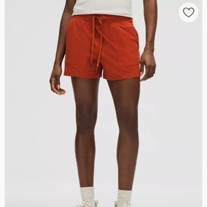 Lululemon Dance Studio High-Rise Short 3.5" NEW